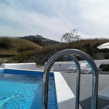 Santorini Traditional Apartman Vóthon