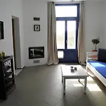 Santorini Traditional