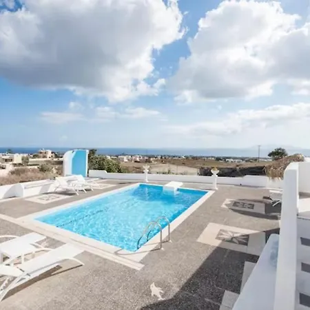 Santorini Traditional