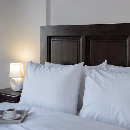 Santorini Traditional Apartment *