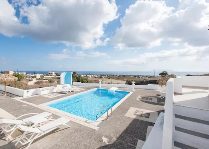 Santorini Traditional