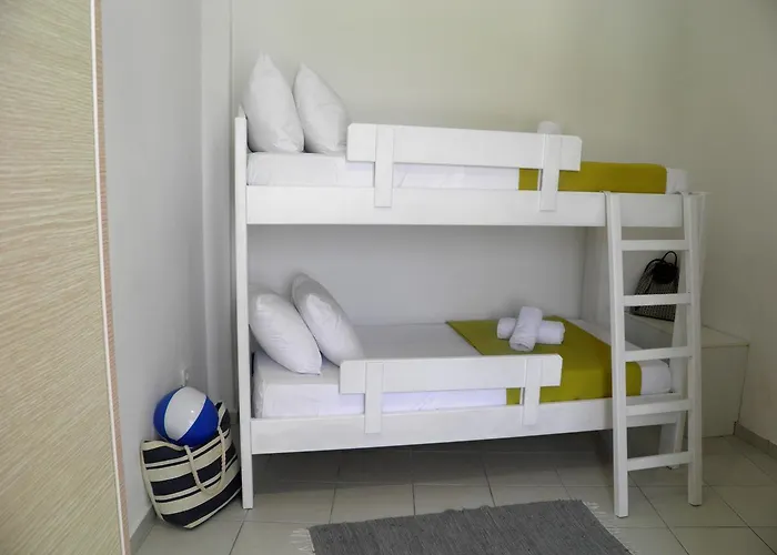 Santorini Traditional *