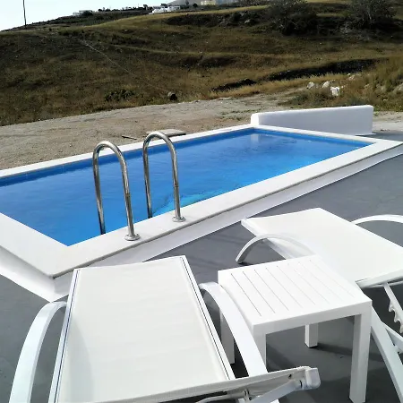 Santorini Traditional