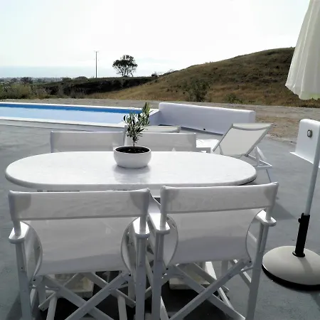 Santorini Traditional *