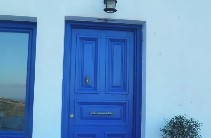 Santorini Traditional * Vóthon