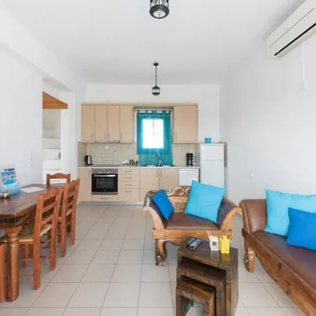 Santorini Traditional Apartment *
