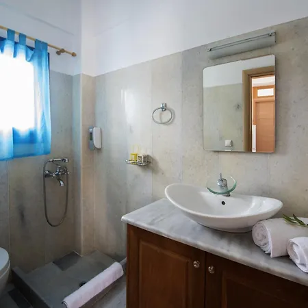 Santorini Traditional Apartment Vothon