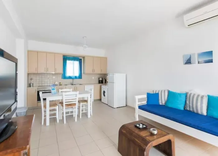 Santorini Traditional Apartment Vothon