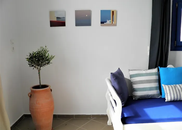 Santorini Traditional Vothon